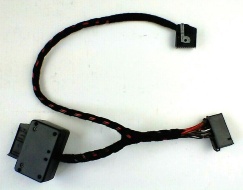 Комплект кабелей для подключения iPod®, B67824239