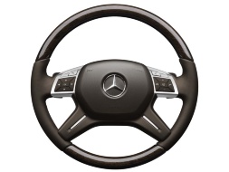 Рулевое колесо Mercedes-Benz из дерева и кожи, A16646015038P18